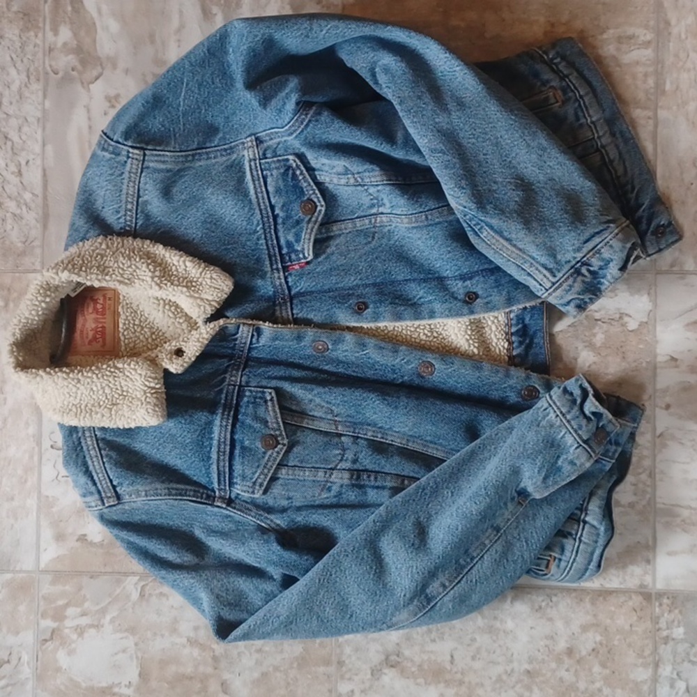 Levi's denim sheepskin jacket  size med